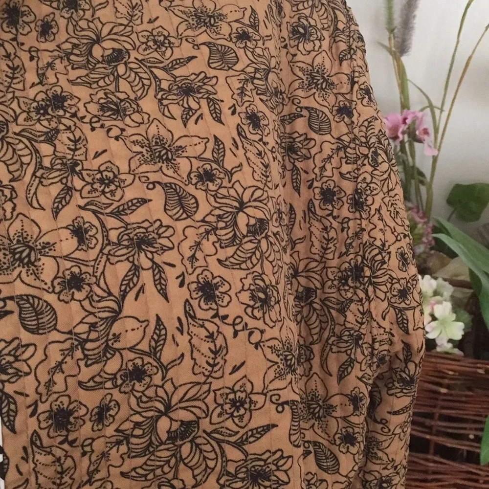 Women’s Reversible cotton open blazer paisley pattern